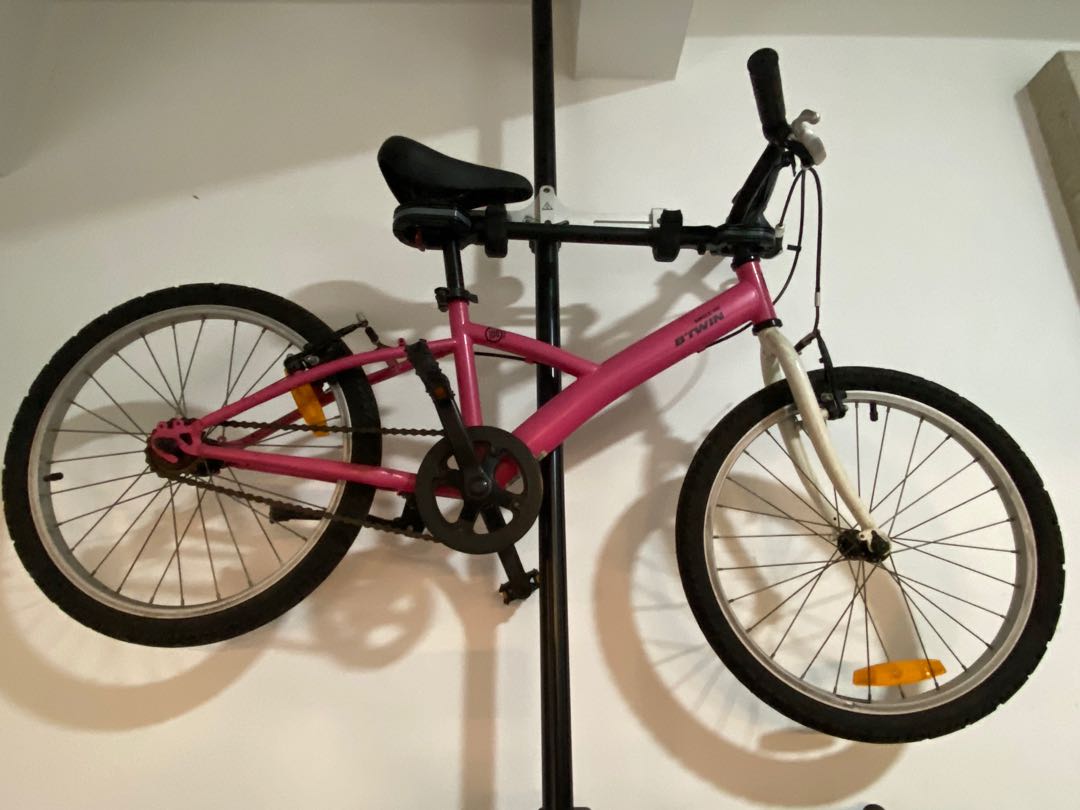 Btwin sales pink bike