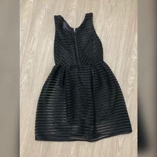 Dress pesta