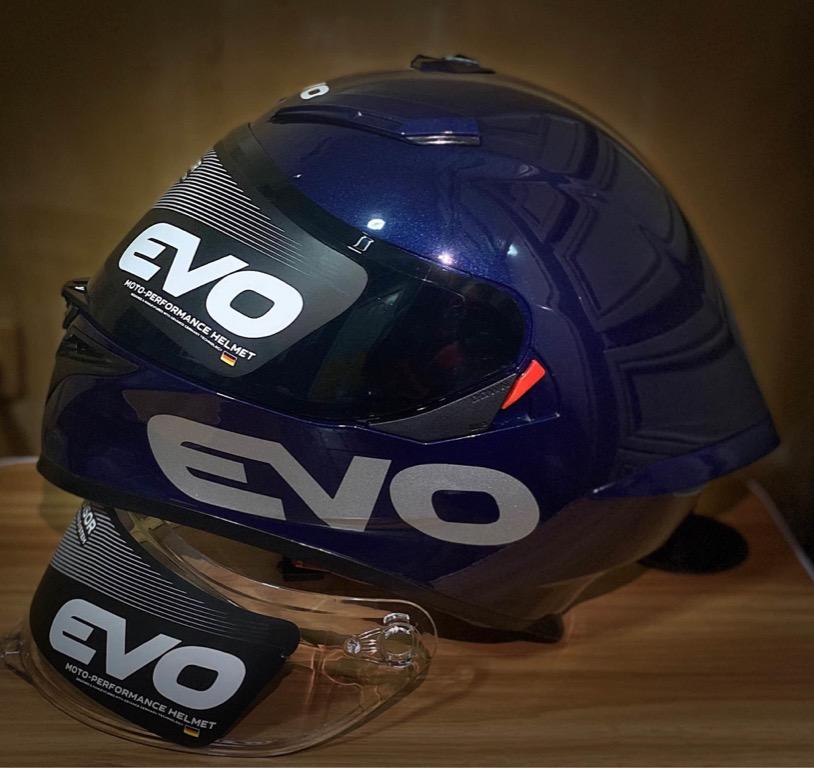 EVO Helmets, Motorbikes, Motorbike Parts & Accessories, Helmets and