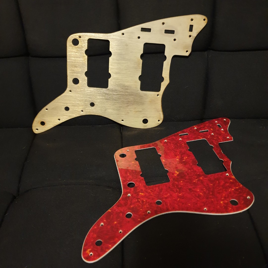 Fender Jazzmaster Pickguards Gold and Tortoise, Hobbies & Toys, Music