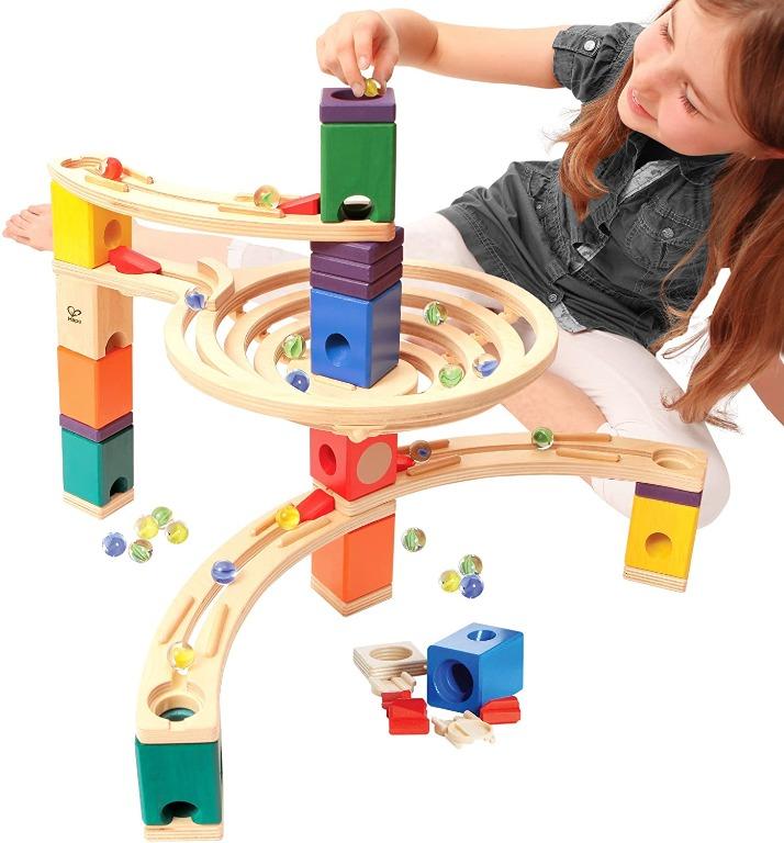 hape the roundabout marble run