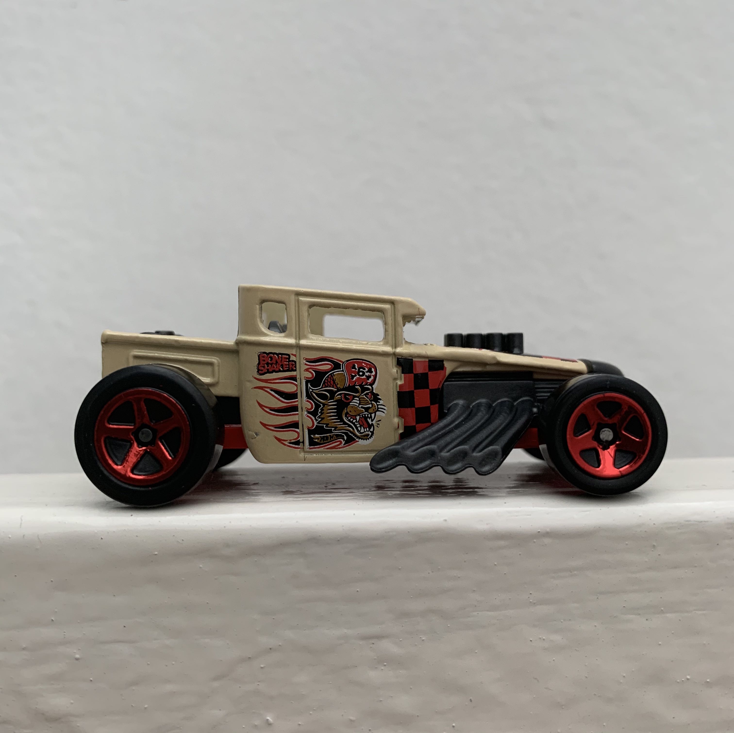 Hot Wheels Bone Shaker Mystery Model Series Hobbies Toys
