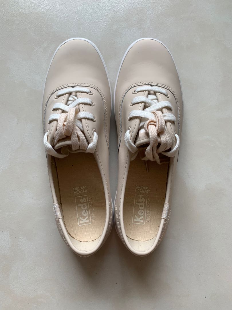 keds beige