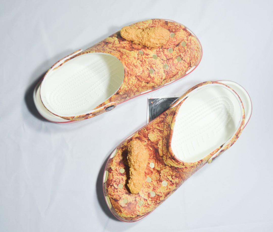 KFC X Crocs, Men's Fashion, Footwear, Slippers & Slides on Carousell