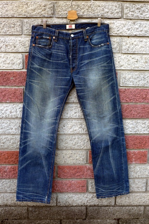 levis 501 二手牛仔褲-正品 經典 -(levis 08501-0372)-W36 L34, 他的時尚, 褲子, 牛仔褲在旋轉拍賣