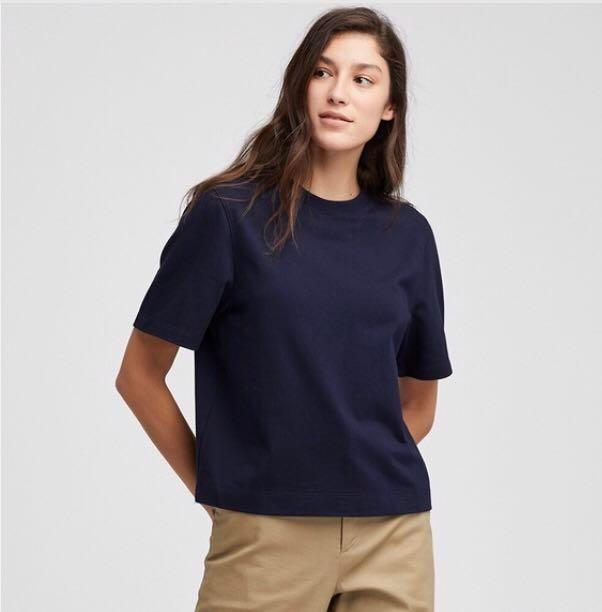 Navy Blue Uniqlo Cropped Crew Neck Shirt Women S Fashion Tops Longsleeves On Carousell