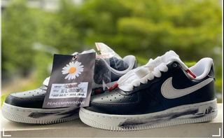 (Category: ) located in . Submitted by fosho_sneaker (Listing ID 1032074672, Image 1). Description: .