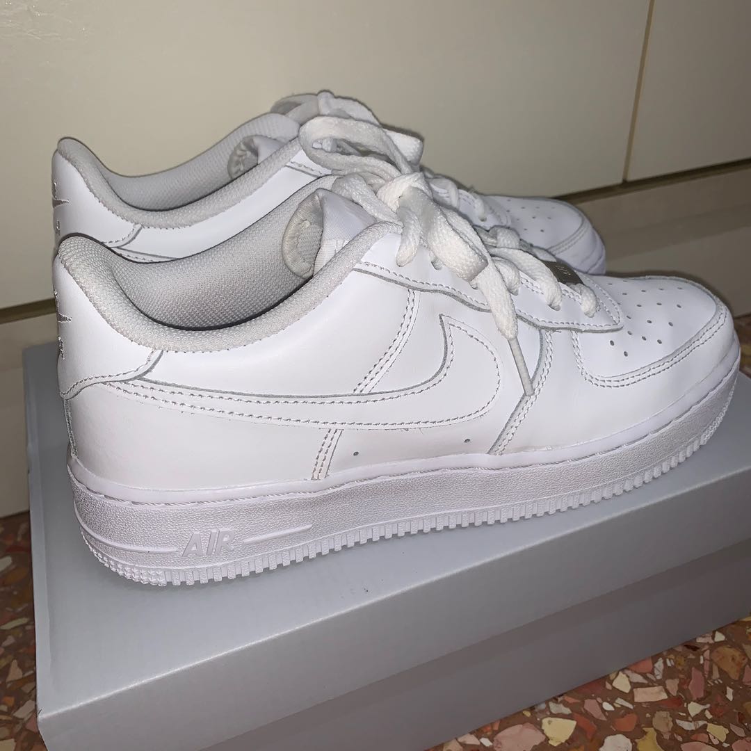 Air force 1 deals triple white womens