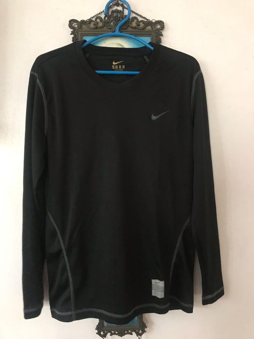 NIKE RASHGUARD, Men's Fashion, Activewear on Carousell