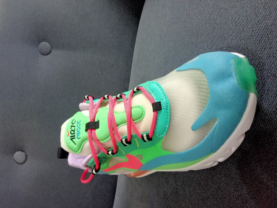 harga sepatu nike react original