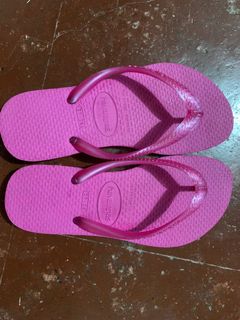 (Category: ) located in . Submitted by suziieee (Listing ID 1032057238, Image 1). Description: .