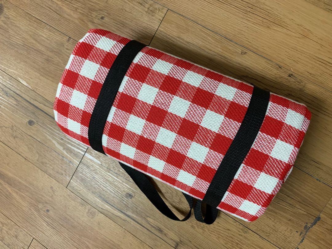 Get Picnic Matt Background