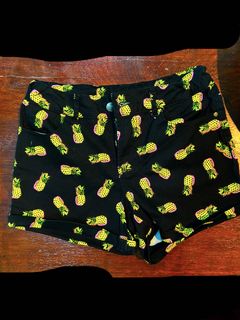 (Category: ) located in . Submitted by santach (Listing ID 1031975684, Image 1). Description: .