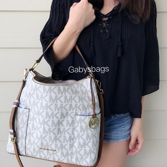 Michael kors best sale anita handbag