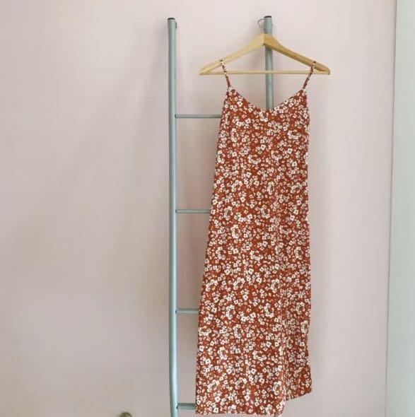 Red floral primark cami spag maxi dress Women s Fashion Tops Sleeveless on Carousell