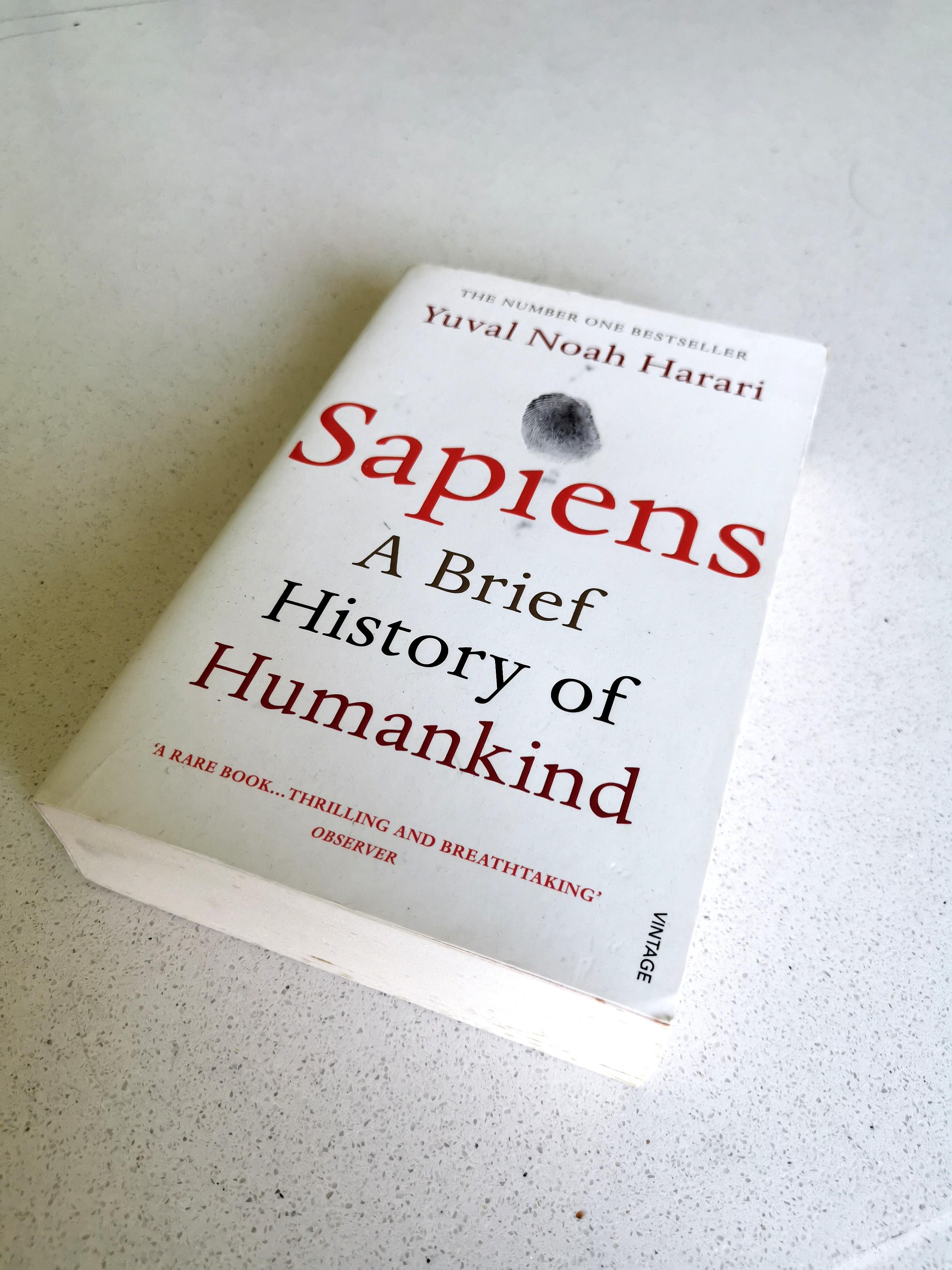 Sapiens A Brief History Of Humankind Books Stationery Non Fiction On Carousell