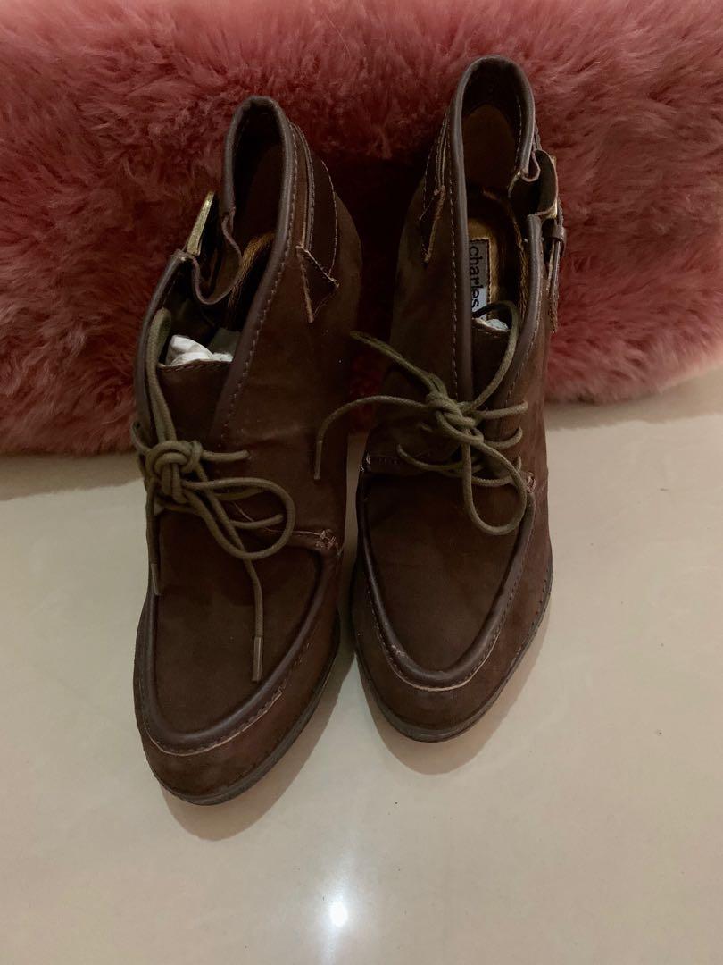 shoe boots size 5