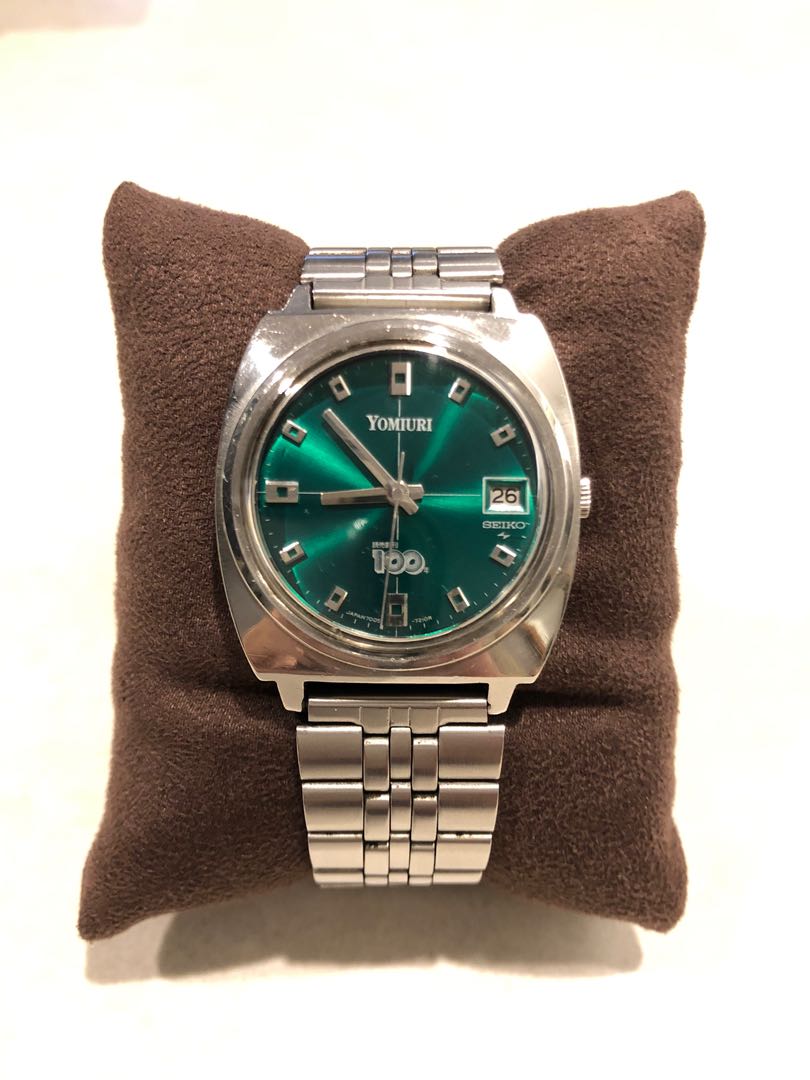 Vintage Seiko 7005-7001, Luxury, Watches on Carousell