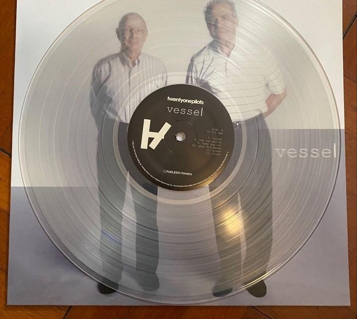 Featured image of post Twenty One Pilots Vessel Vinyl Ode to sleep 5 80 cd 1 track
