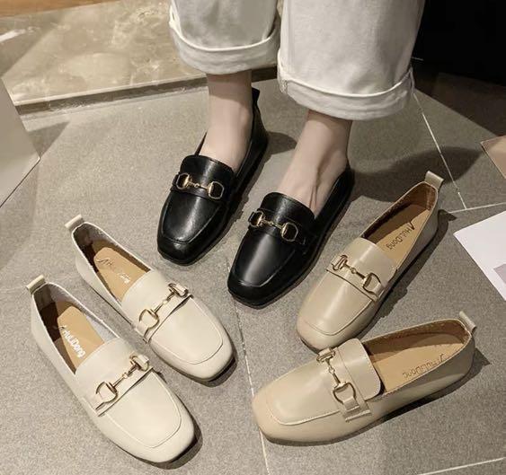 basic ulzzang gold buckle loafers 