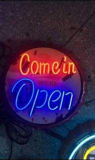 （分類：）位於 。 由 neonsign 提交（商品編號 1032278185，圖片 1）。簡介： 。