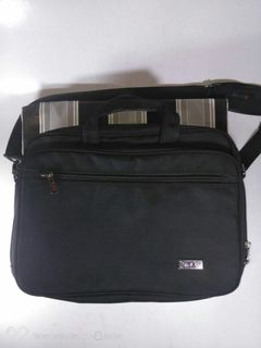 (Kategori: ) berada di . Dikirim oleh hendrisecondsale (ID iklan 1032228539, Gambar 1). Deskripsi: .