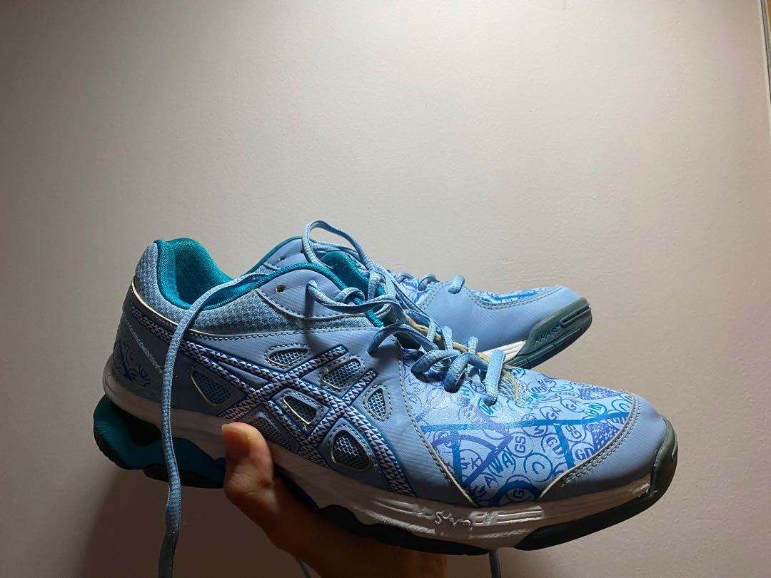 asics gel netburner academy 7