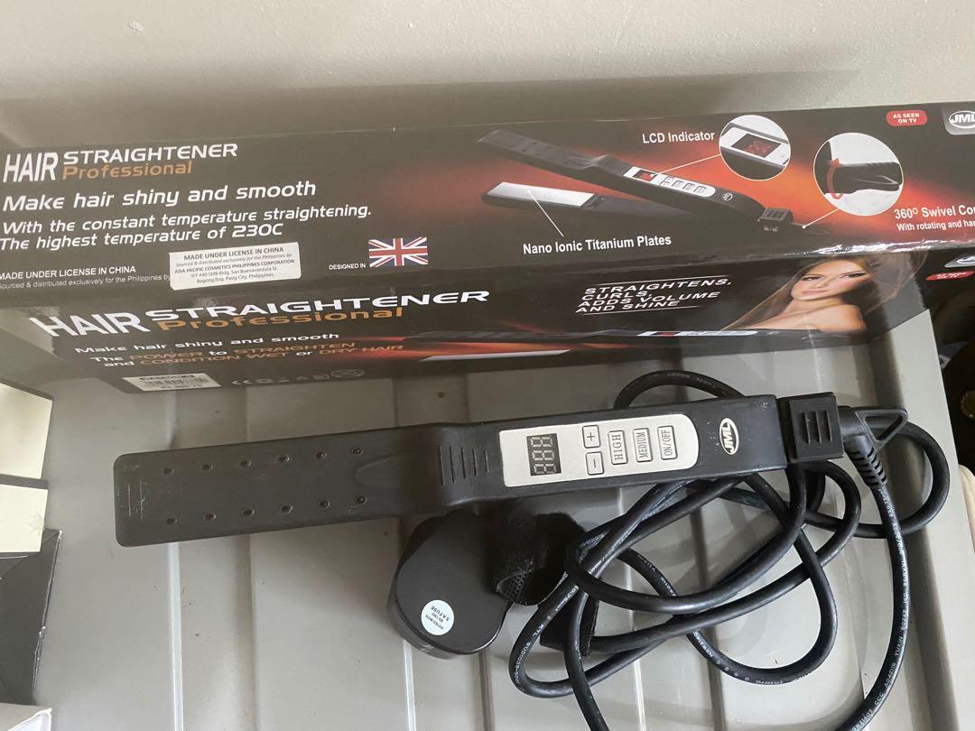 Authentic JML Hair Iron (Category: Face Care) located in Rizal. Submitted by elan_byk (Listing ID 1032148639, Image 3). Description: Authentic JML Hair Iron Nano Ionic Titanium Plates Up to 230 heat CAN BE USED FOR WET AND DRY HAIR Purchased at SM Megamall Retails at P 3K plus. Selling it only for fixed P 2000 only RFS: Used a few times only. Kept on the storage nalang. Lazy to iron my hair everyday, kaya rebond ako every 6 mos. Needs cleaning Co