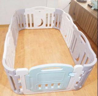 Baby Safety Gate - 6 Panel Fence