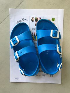 （分類：）位於 。 由 StarNg 提交（商品編號 1032129770，圖片 1）。簡介： 。
