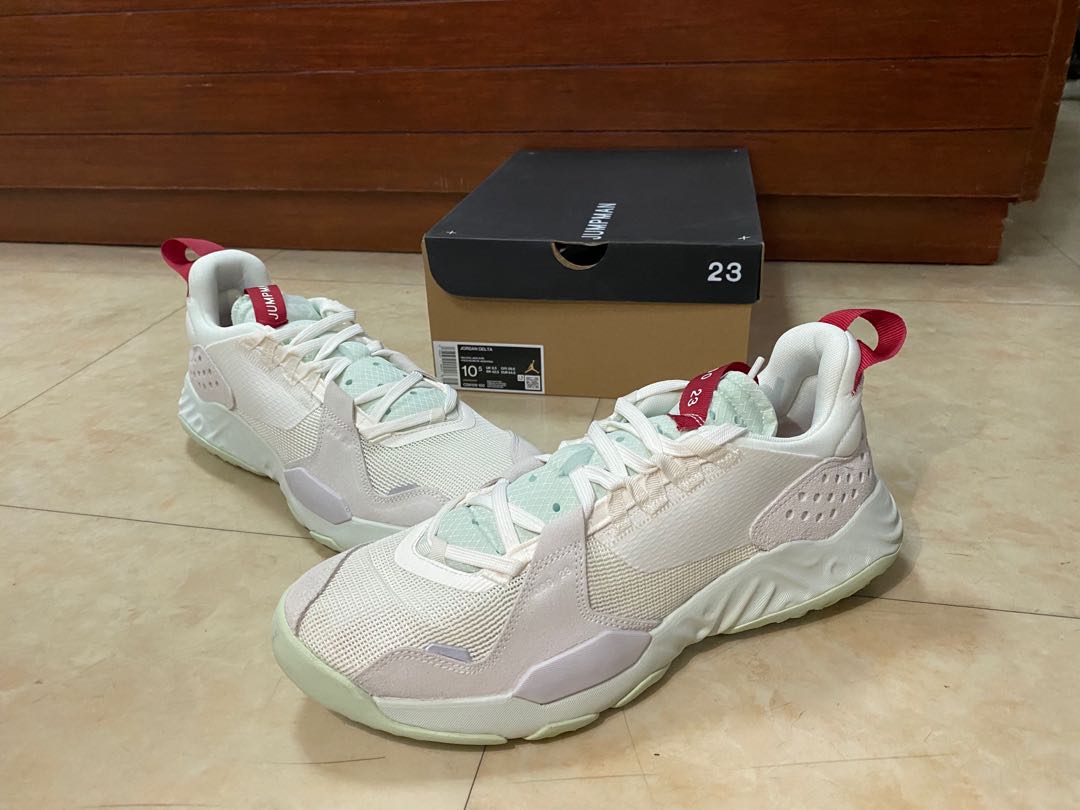jordan delta aura