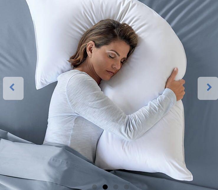 Boomerang pillow shop