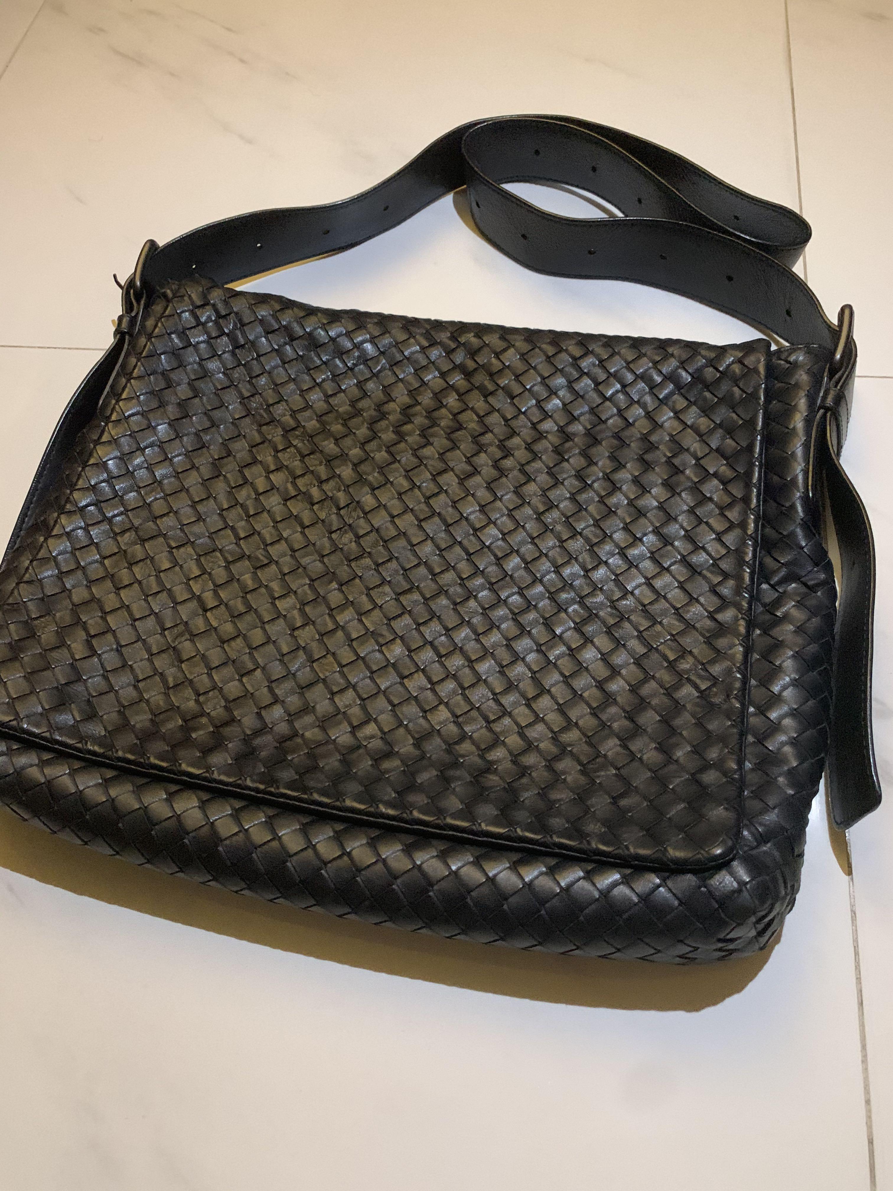 Bottega Veneta Men Messenger Bag