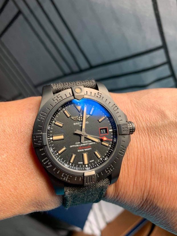 Avenger discount blackbird 44mm