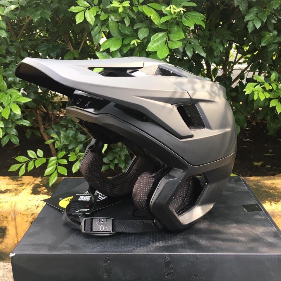 Fox Racing Dropframe Pro MTB Helmet SS20 XL Sports Equipment