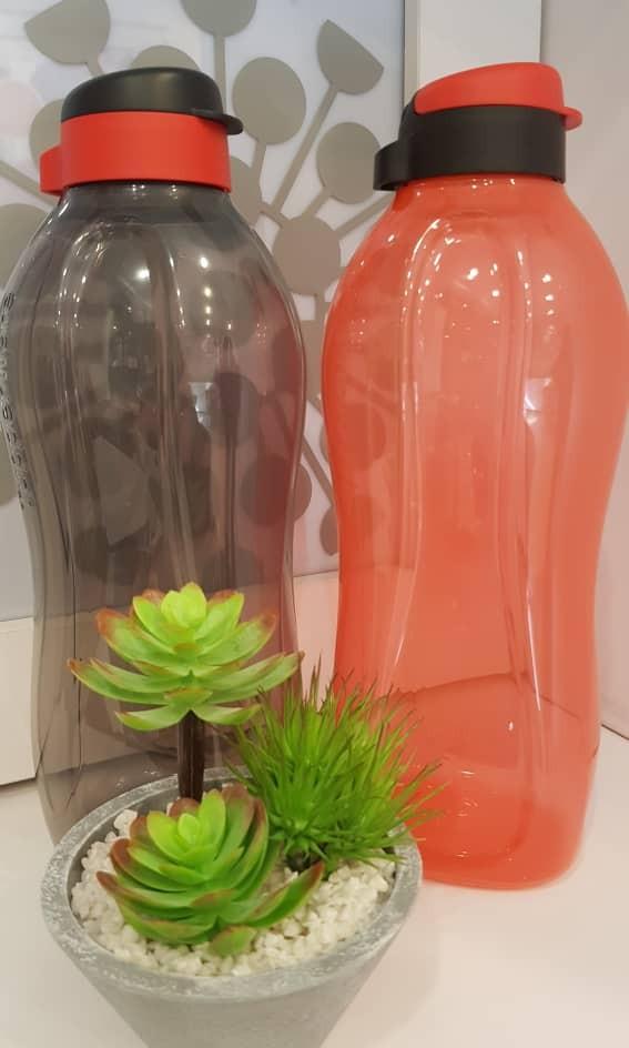 Giant water bottles 2L with handle (2 pcs), TV & Home Appliances