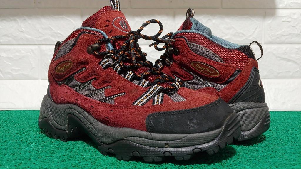 Hang 2025 ten shoes