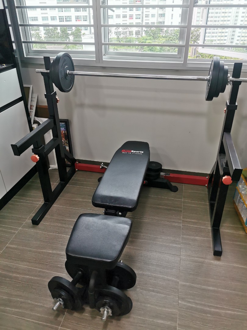 Home gym equipment with weights, Sports Equipment, Exercise & Fitness, Cardio & Fitness Machines