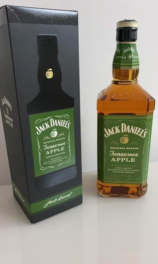Jack Daniels Apple Flavour Food Drinks Beverages On Carousell