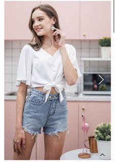 (Category: ) located in . Submitted by ee.shop (Listing ID 1032178545, Image 1). Description: .