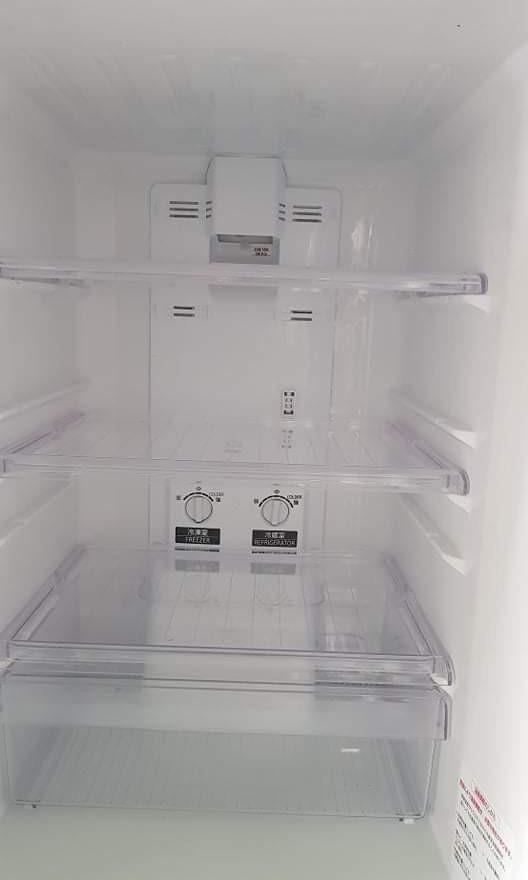 Mitsubishi Mr P15s B Black Refrigerator Tv Home Appliances Kitchen Appliances Refrigerators And Freezers On Carousell