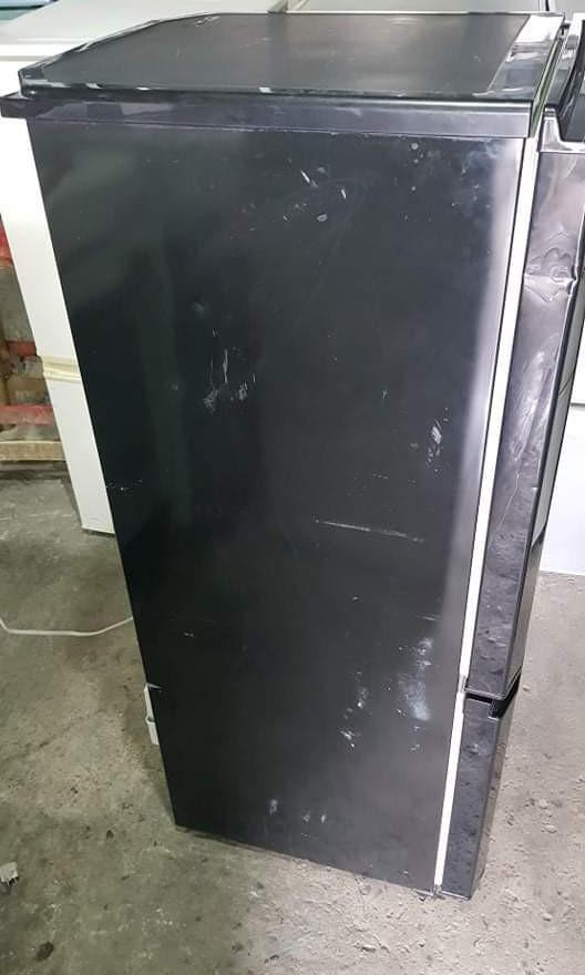Mitsubishi Mr P15s B Black Refrigerator Tv Home Appliances Kitchen Appliances Refrigerators And Freezers On Carousell