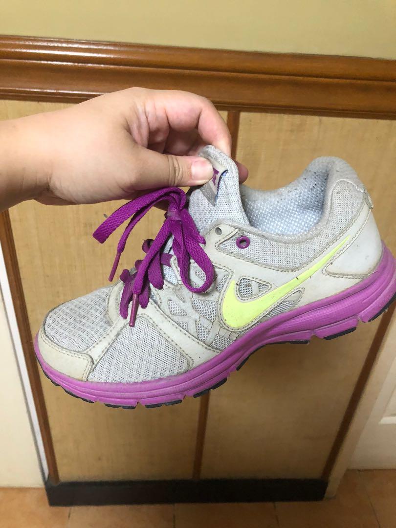 nike air relentless 2 womens