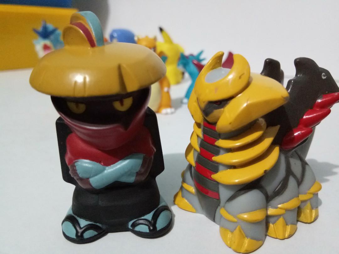 Giratina Pokémon Bandai Kids (dedoche) - miniatura colecionável original
