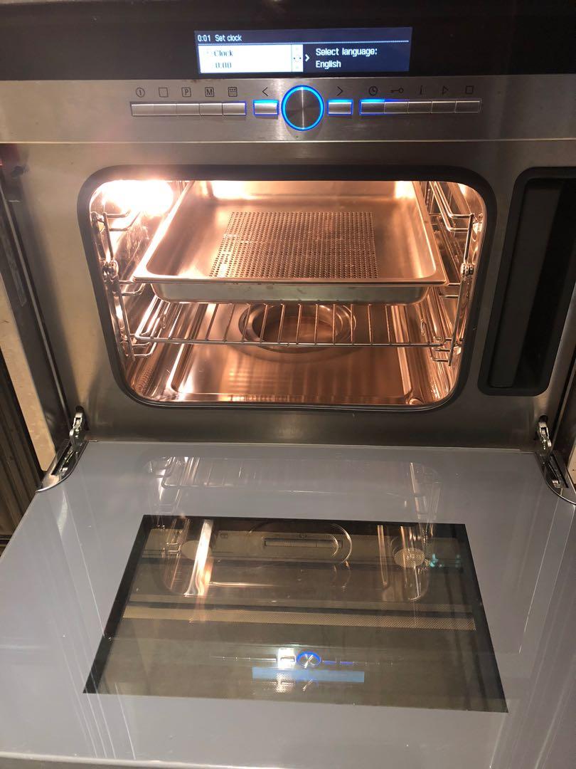 Siemens builtin stainless steel steam oven, TV & Home Appliances