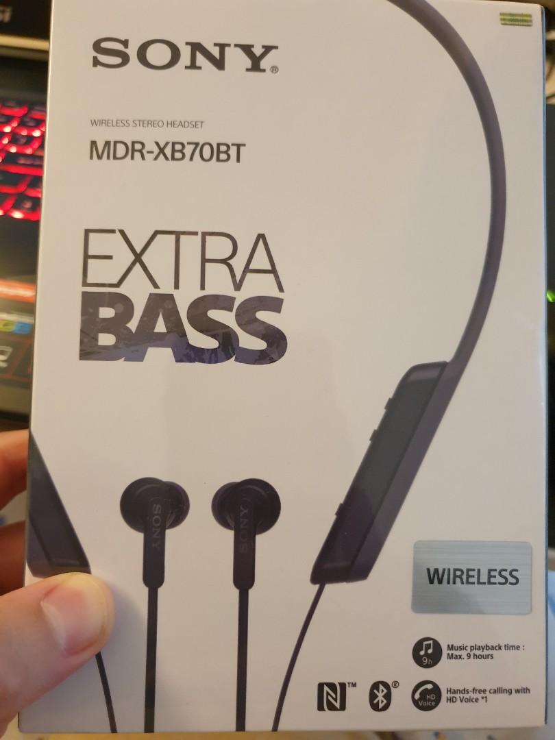 Sony wireless headset MDR XB70BT Audio Headphones Headsets on