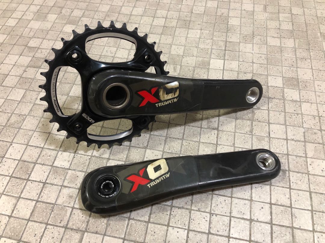 XO truvativ carbon crankset with BB Sports Equipment Bicycles