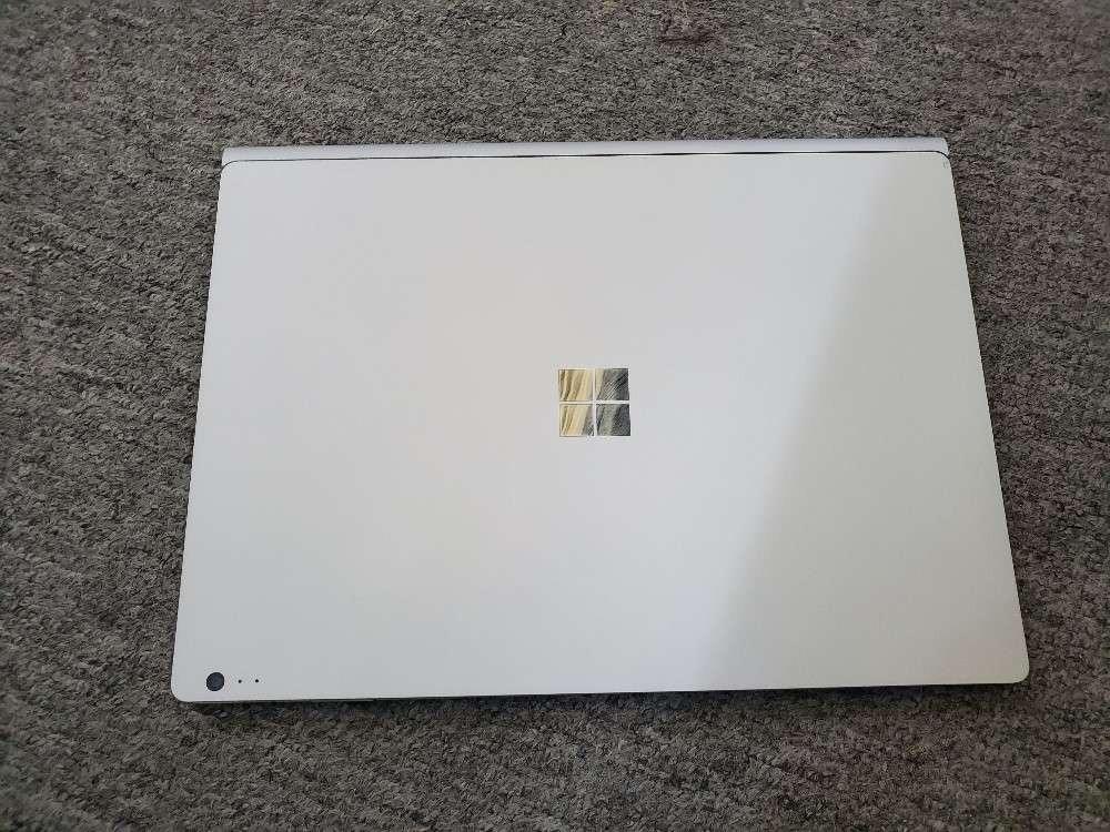 Surface Book 1 i7 6600U 16G Ram 512G SSD壓價黑名單必須留電話不pm