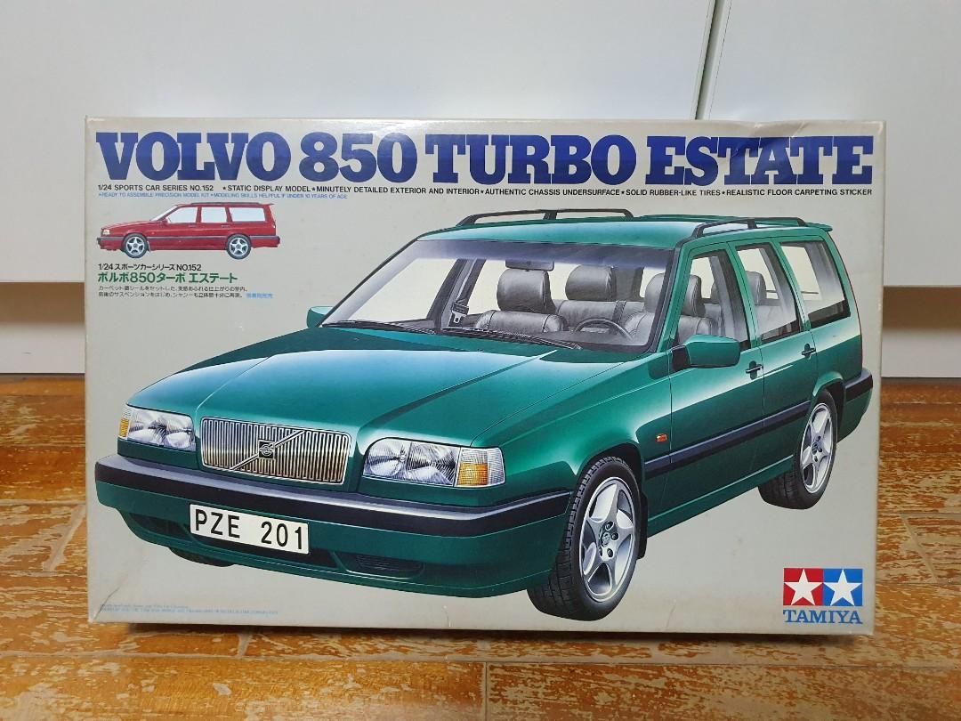 TAMIYA 1:24 VOLVO 850 Turbo Estate Plastic Model Kit