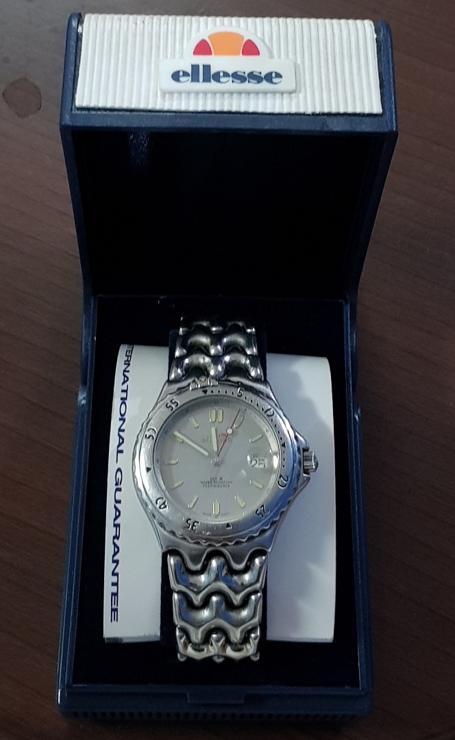 Vintage ellesse watch top